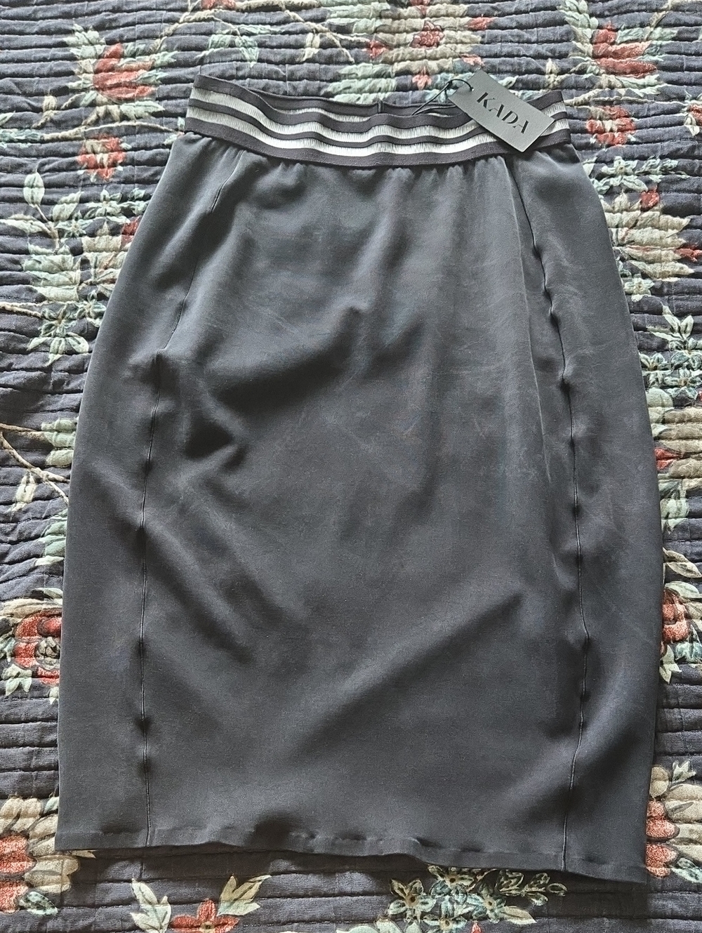 Kada Charcoal Blakish Gray Stretch Pencil Skirt